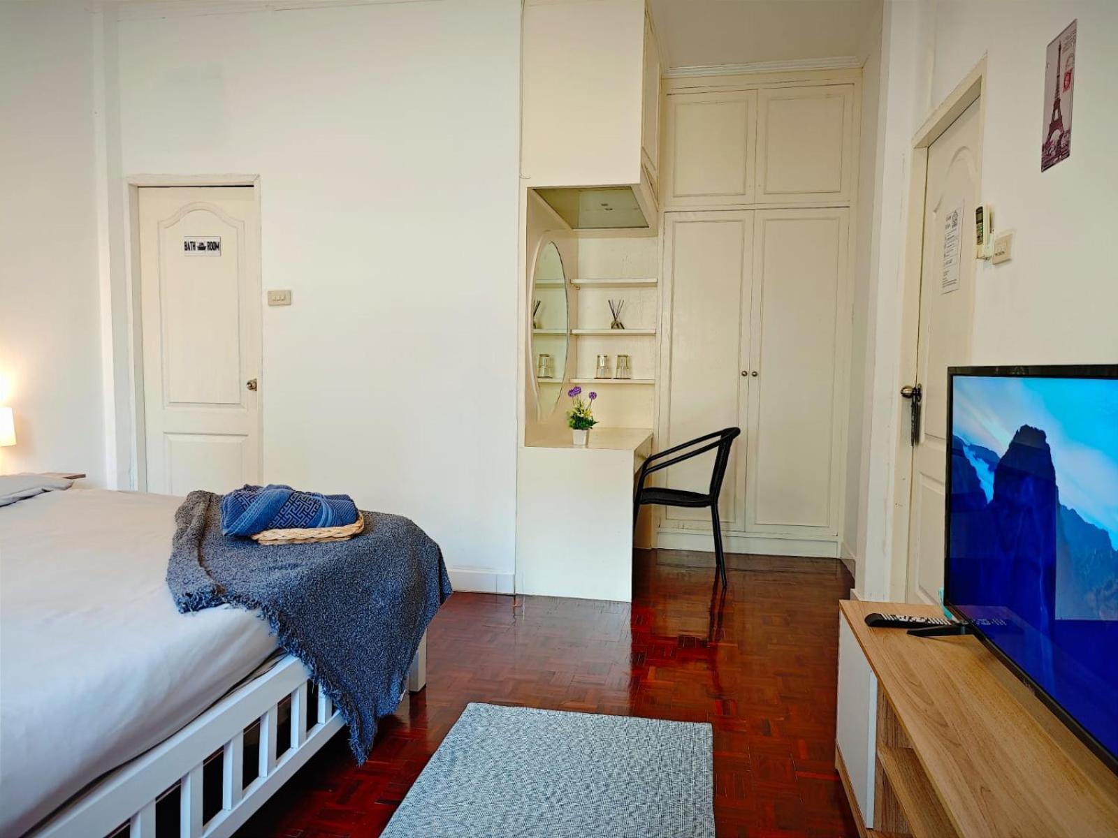 Homey Stay And Cafe By Hematoa Bangkok Luaran gambar