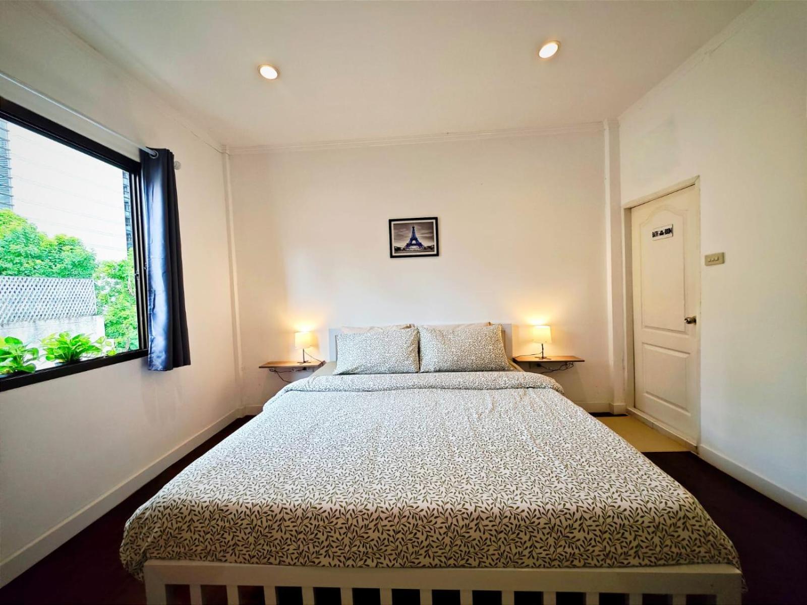 Homey Stay And Cafe By Hematoa Bangkok Luaran gambar